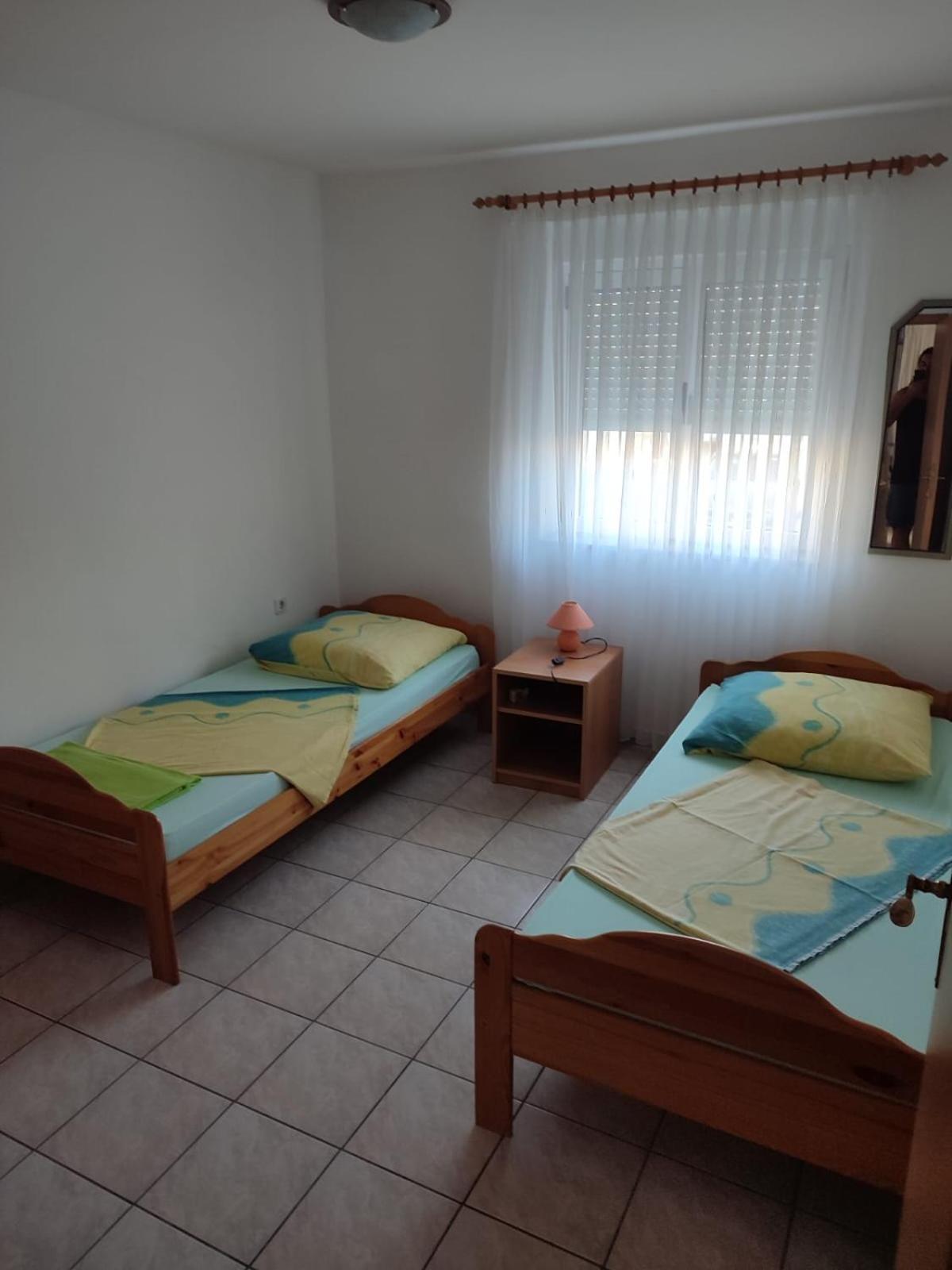 Apartments Zara Vir Kültér fotó